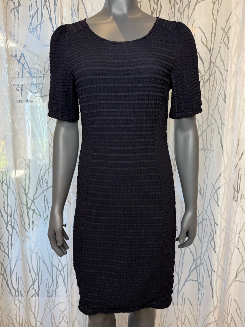 Maeve by Anthropologie Seersucker Mesh Knit Sheath Dress Navy Blue Women’s M